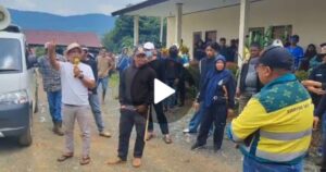 Massa Unjuk Rasa di Routa Terekam Bawa Parang, Warga Minta Polisi Bersikap Tegas